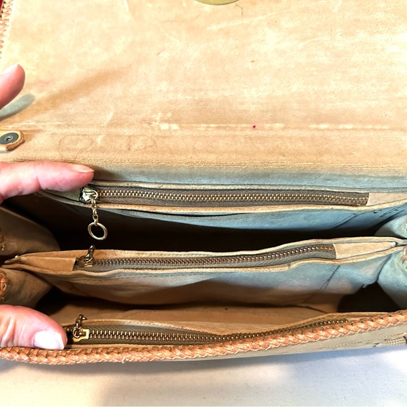 👜VGUC Hand Tooled Vintage Leather Purse and Coin Purse - Picture 7 of 12